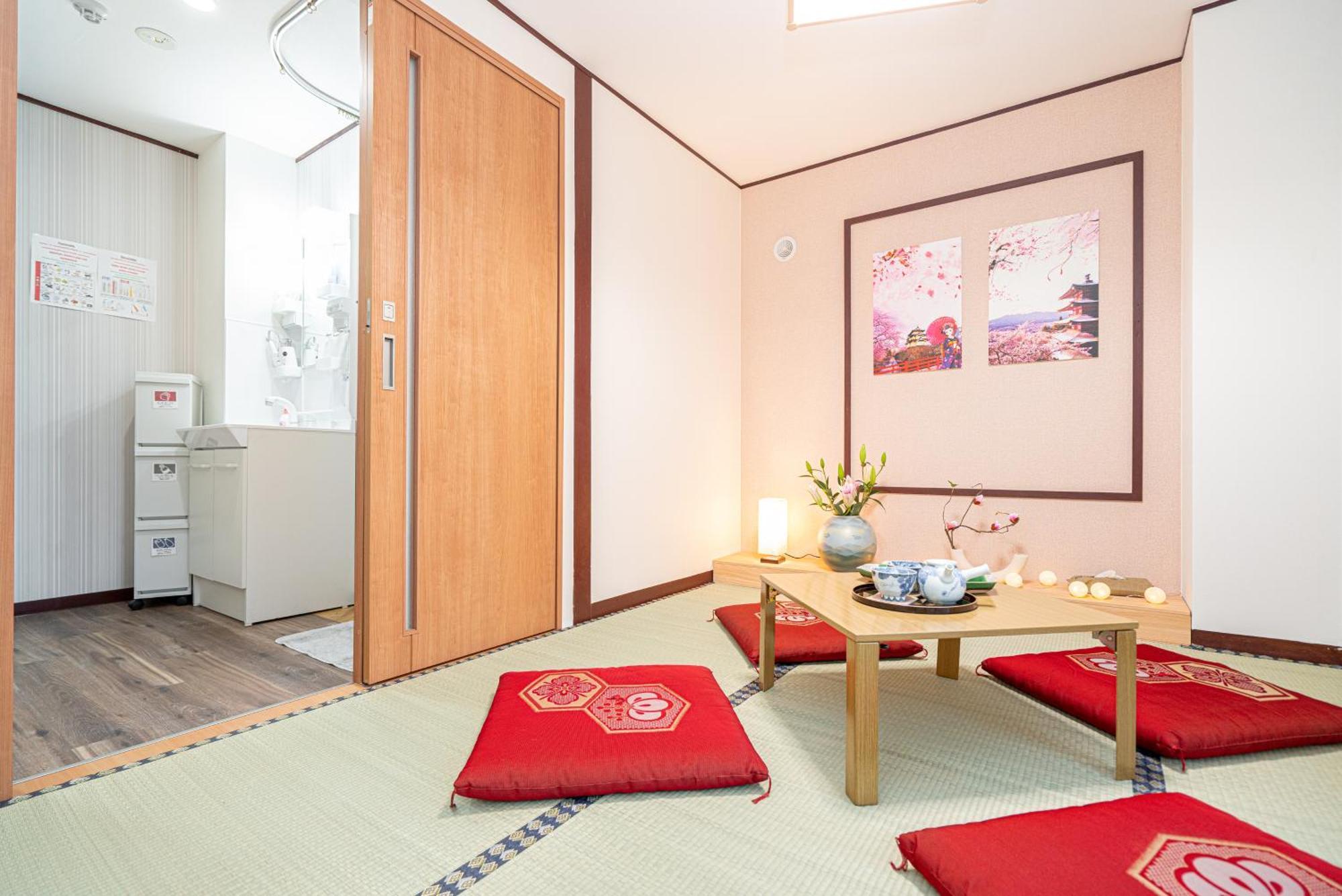 Shinjuku Convenience Hub: Steps From Shinokubo Station