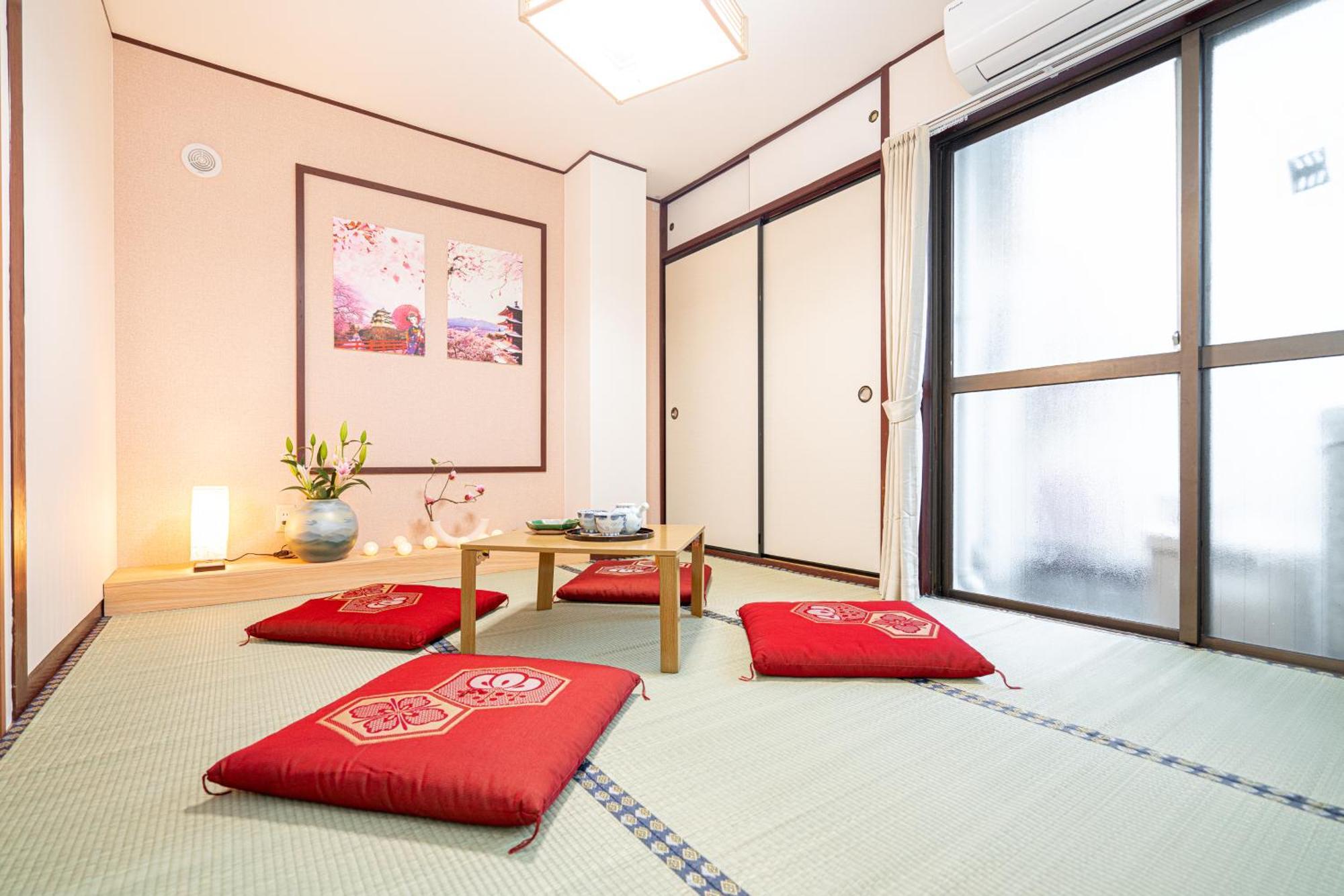 Shinjuku Convenience Hub: Steps From Shinokubo Station