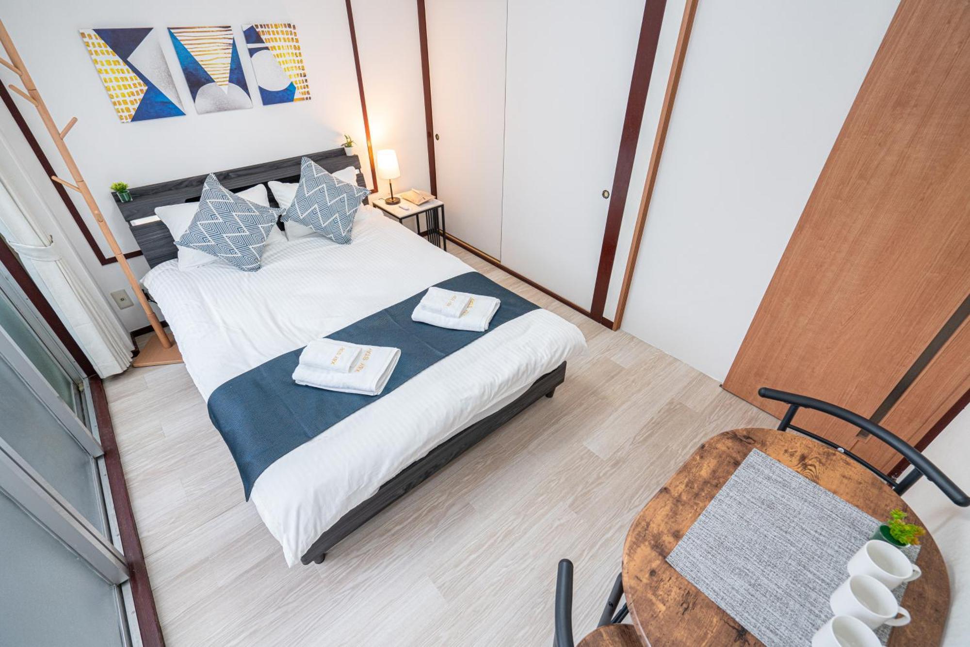 Apartment Shinjuku Convenience Hub: Steps From Shinokubo Station *