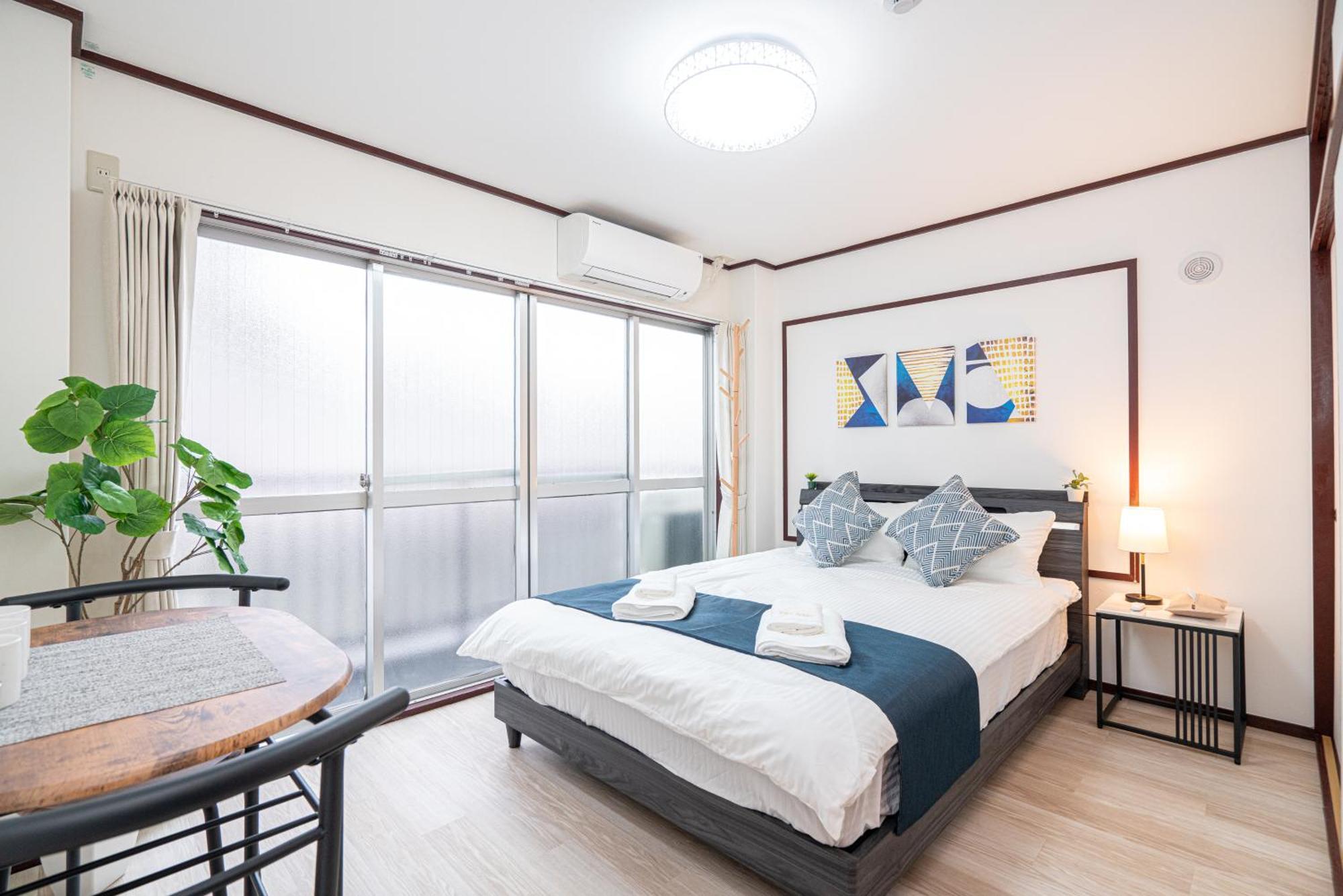 Apartment Shinjuku Convenience Hub: Steps From Shinokubo Station Tokyo